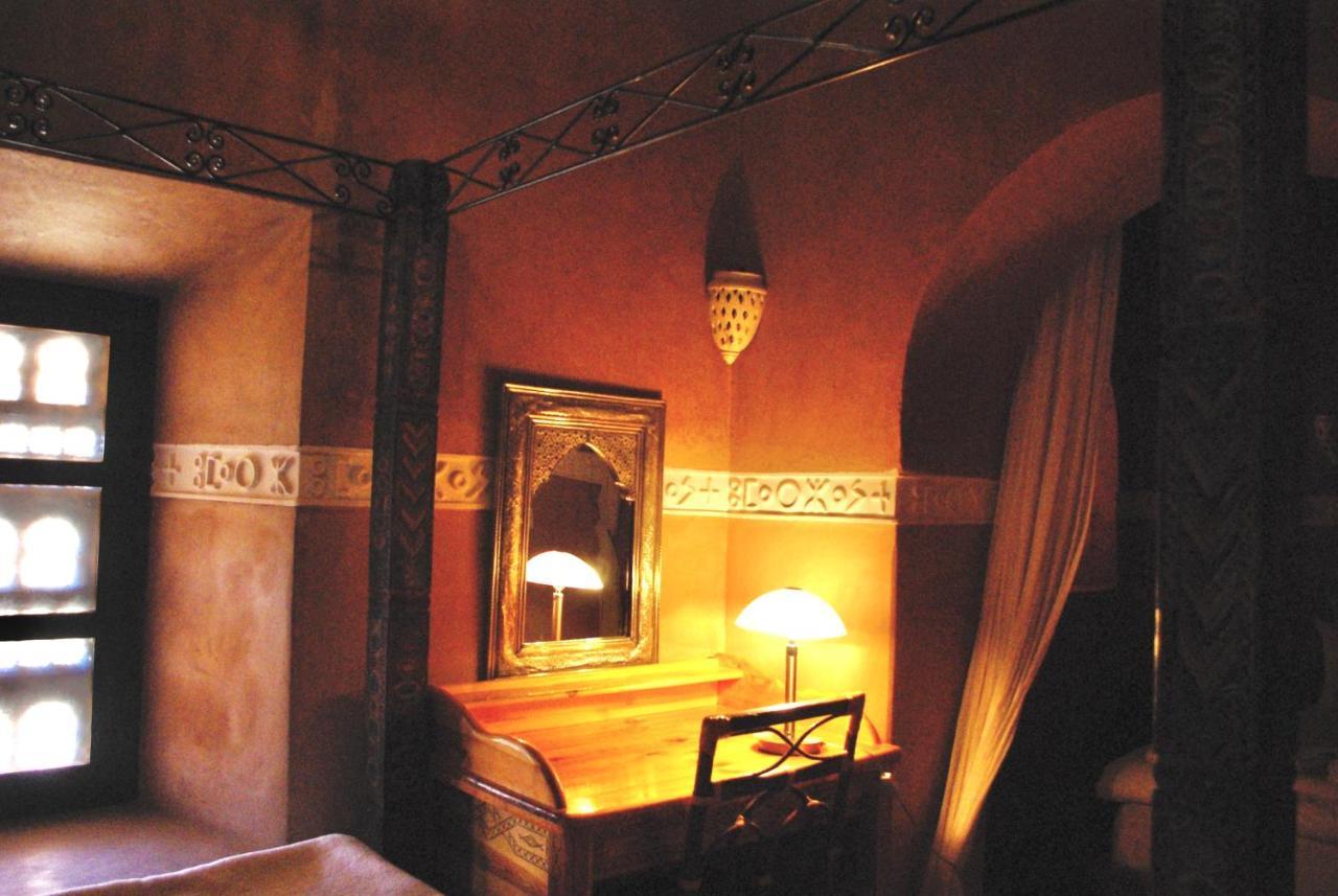 Kasbah Hotel Ait Omar Nkob Esterno foto
