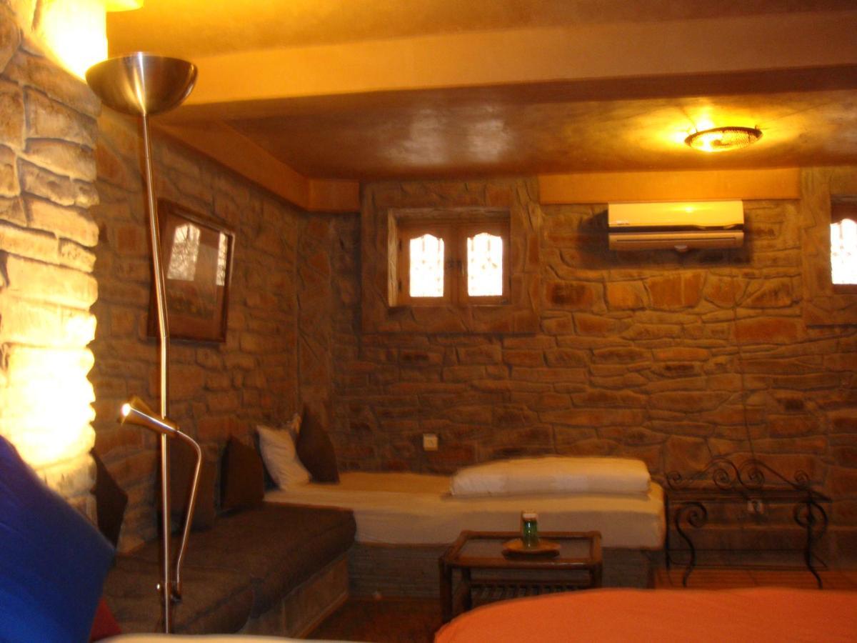 Kasbah Hotel Ait Omar Nkob Esterno foto