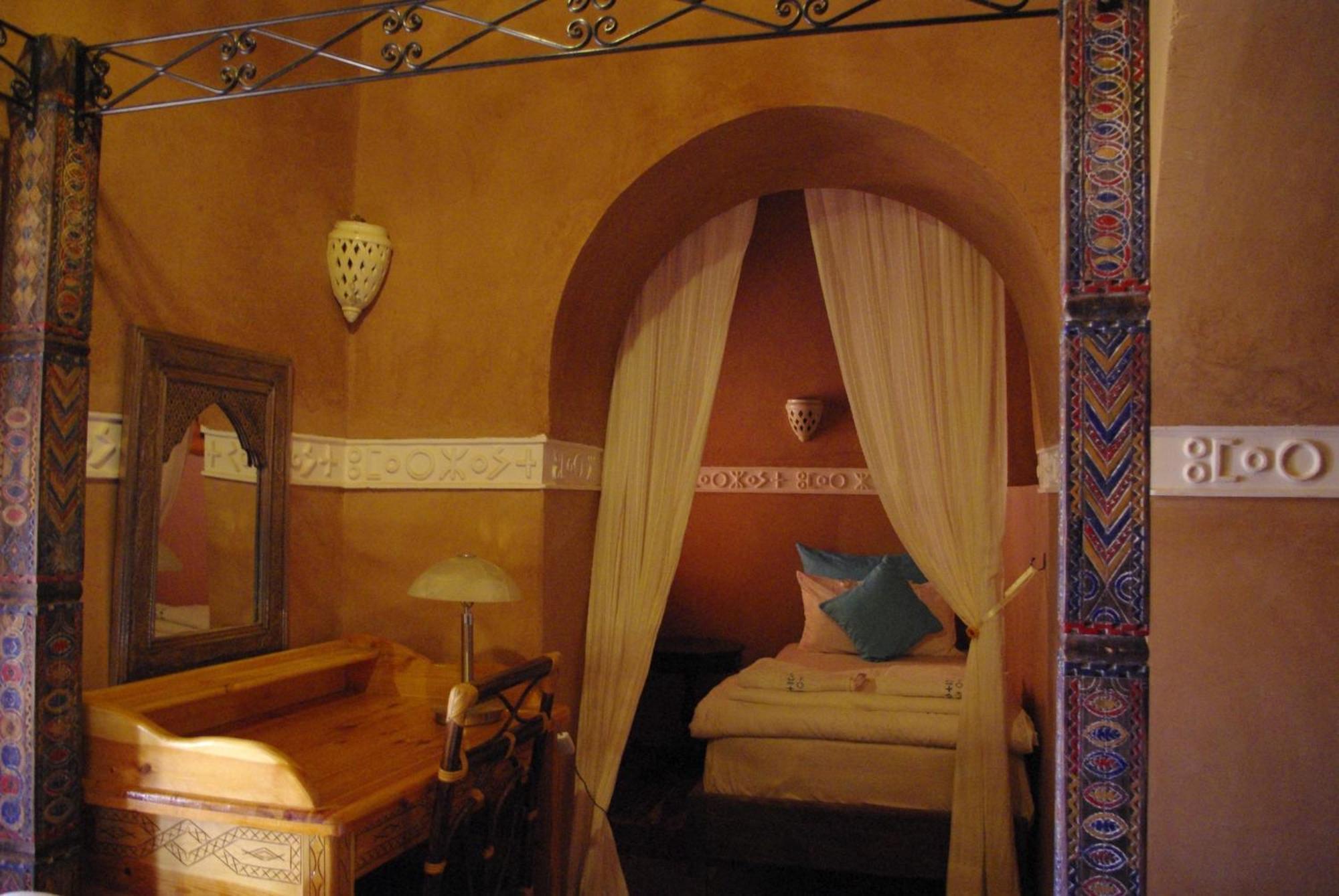 Kasbah Hotel Ait Omar Nkob Esterno foto